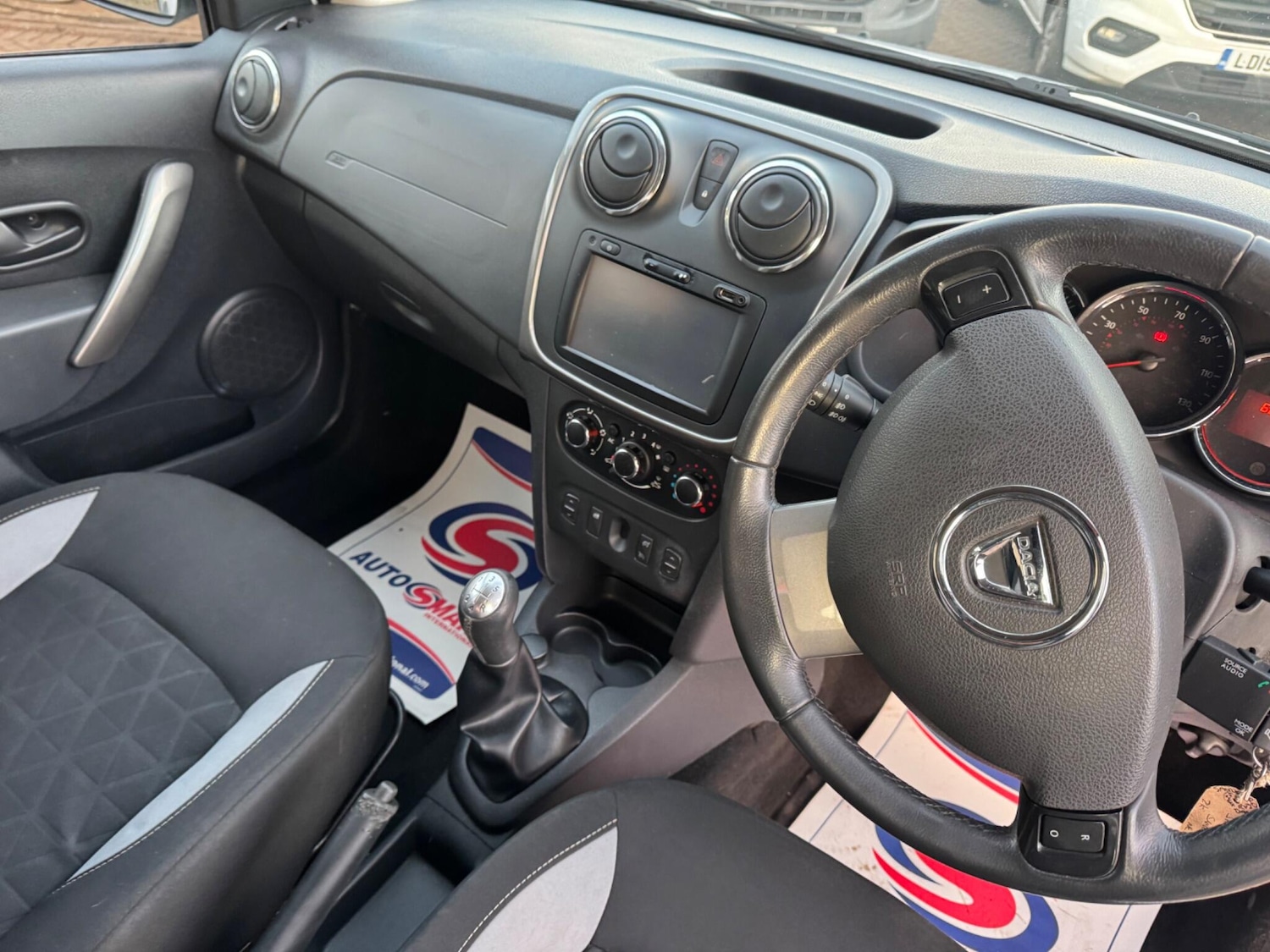 Used Dacia Sandero Stepway 2014 for sale - 76608131: Photo 12