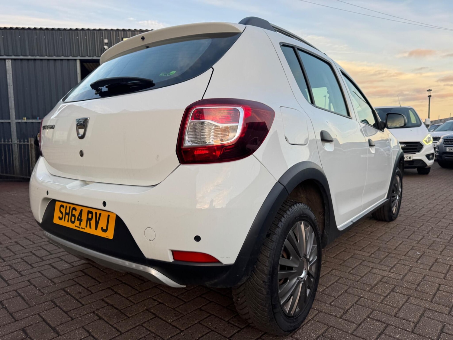 Used Dacia Sandero Stepway 2014 for sale - 76608131: Photo 7