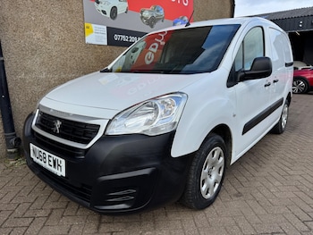 Used Peugeot Partner 2018 for sale - 78047017: Photo