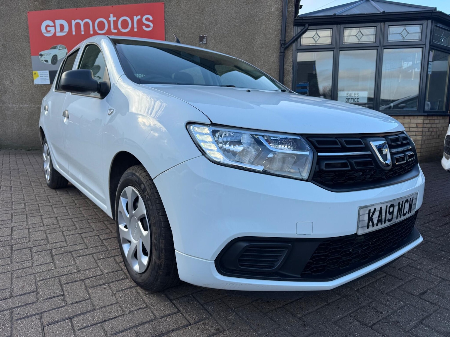 Used Dacia Sandero for sale - 77925221: Photo 8