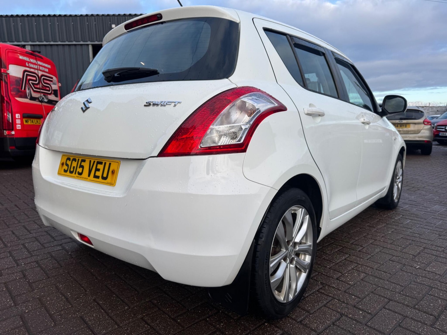 Used Suzuki Swift 2015 for sale - 77163219: Photo 11