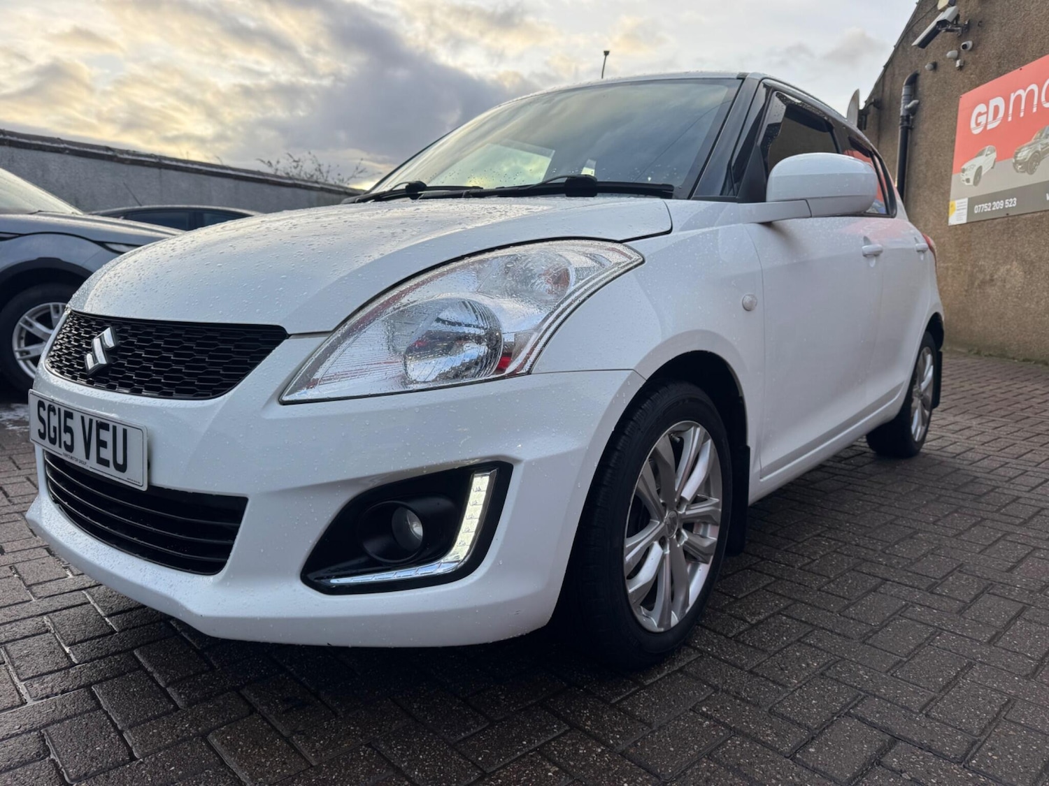 Used Suzuki Swift 2015 for sale - 77163219: Photo 8