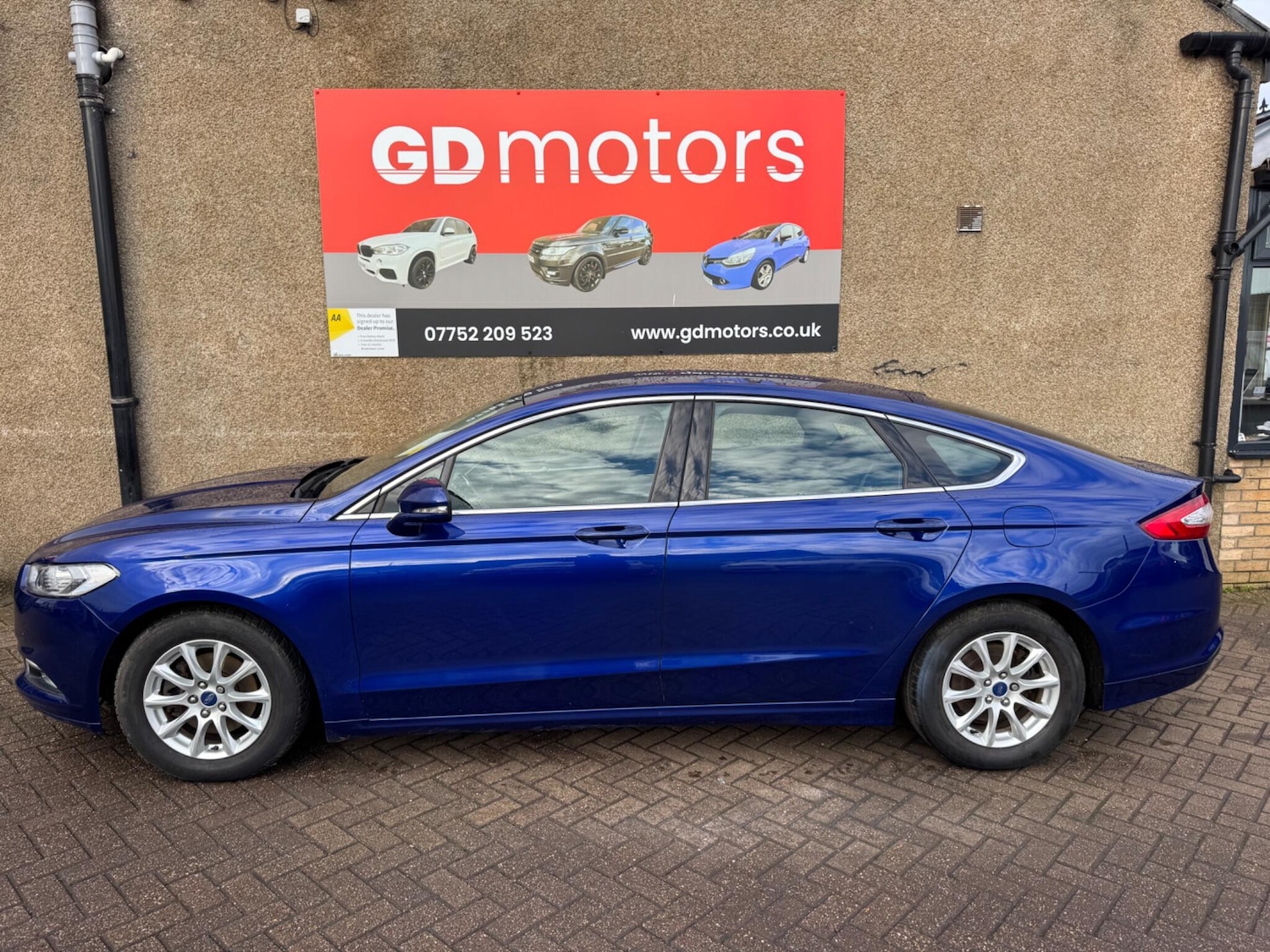 Used Ford Mondeo 2016 for sale - 76512938: Photo 2