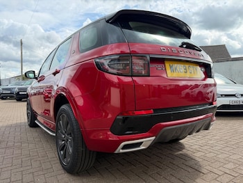 Used Land Rover Discovery Sport 2019 for sale - 79472034: Photo