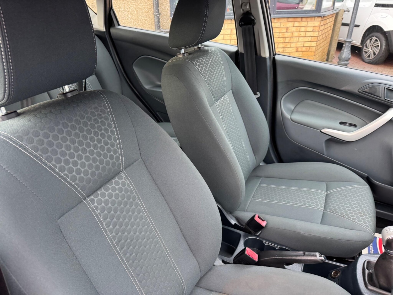 Used Ford Fiesta 2011 for sale - 77082023: Photo 15