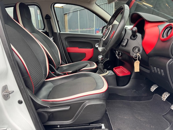 Used Renault Twingo 2015 for sale - 76314868: Photo 21