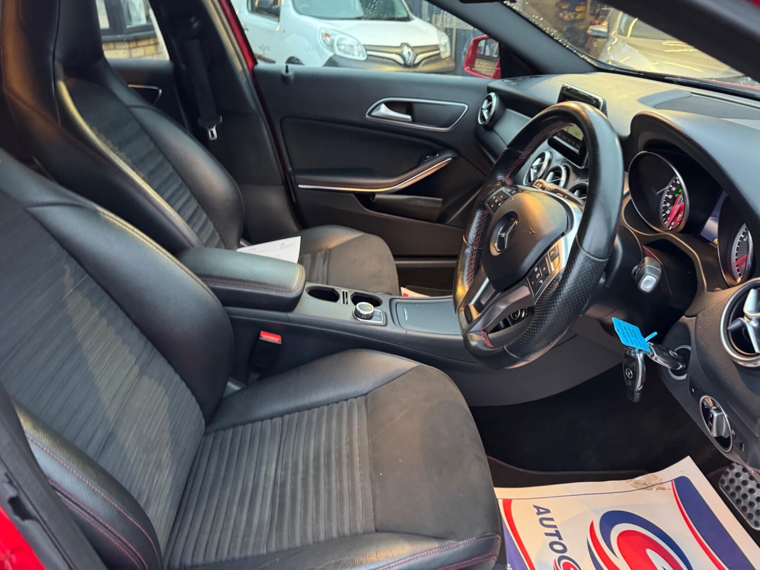 Used Mercedes-Benz GLA 2015 for sale - 77040609: Photo 15