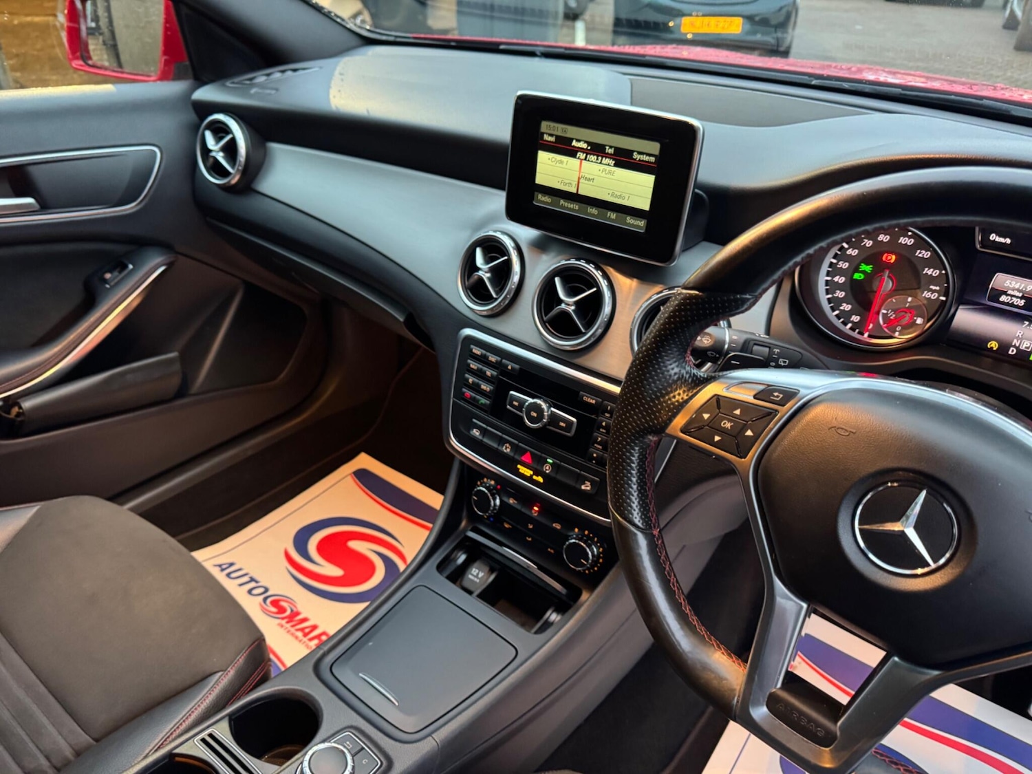 Used Mercedes-Benz GLA 2015 for sale - 77040609: Photo 16