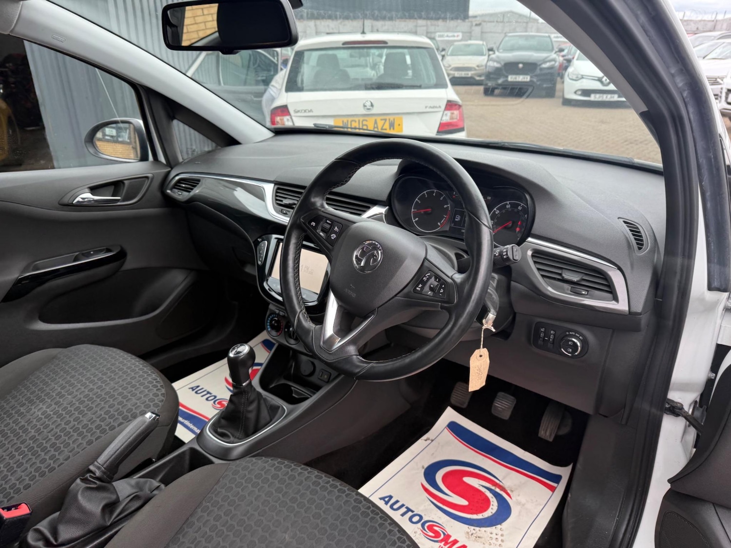 Used Vauxhall Corsa 2015 for sale - 76987987: Photo 18