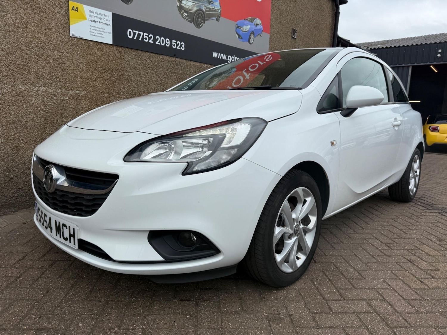 Used Vauxhall Corsa 2015 for sale - 76987987: Photo 7