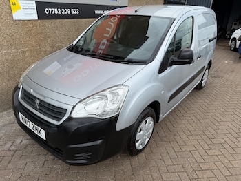 Used Peugeot Partner 2017 for sale - 79440701: Photo