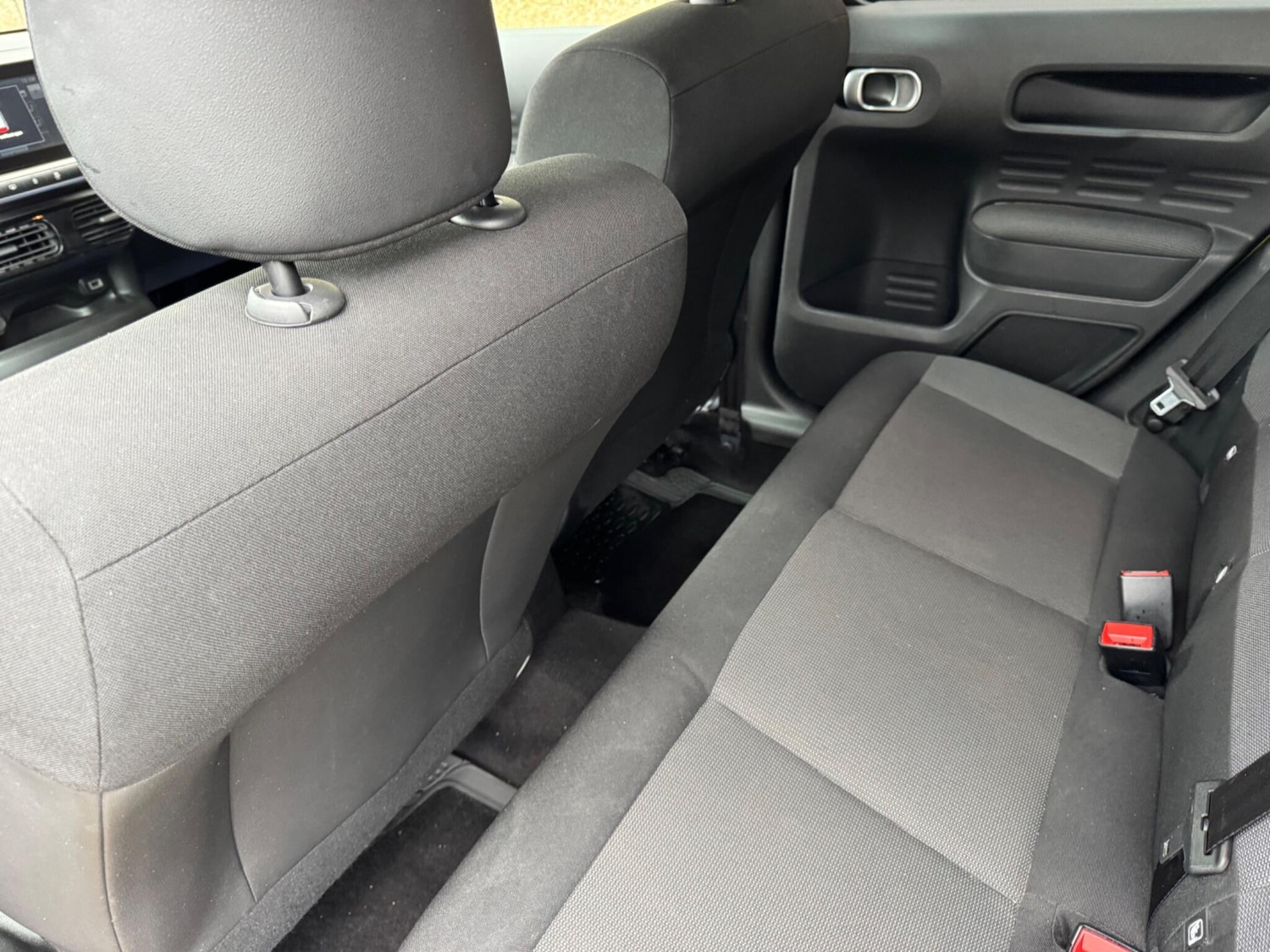 Used Citroen C4 Cactus for sale - 76995203: Photo 19