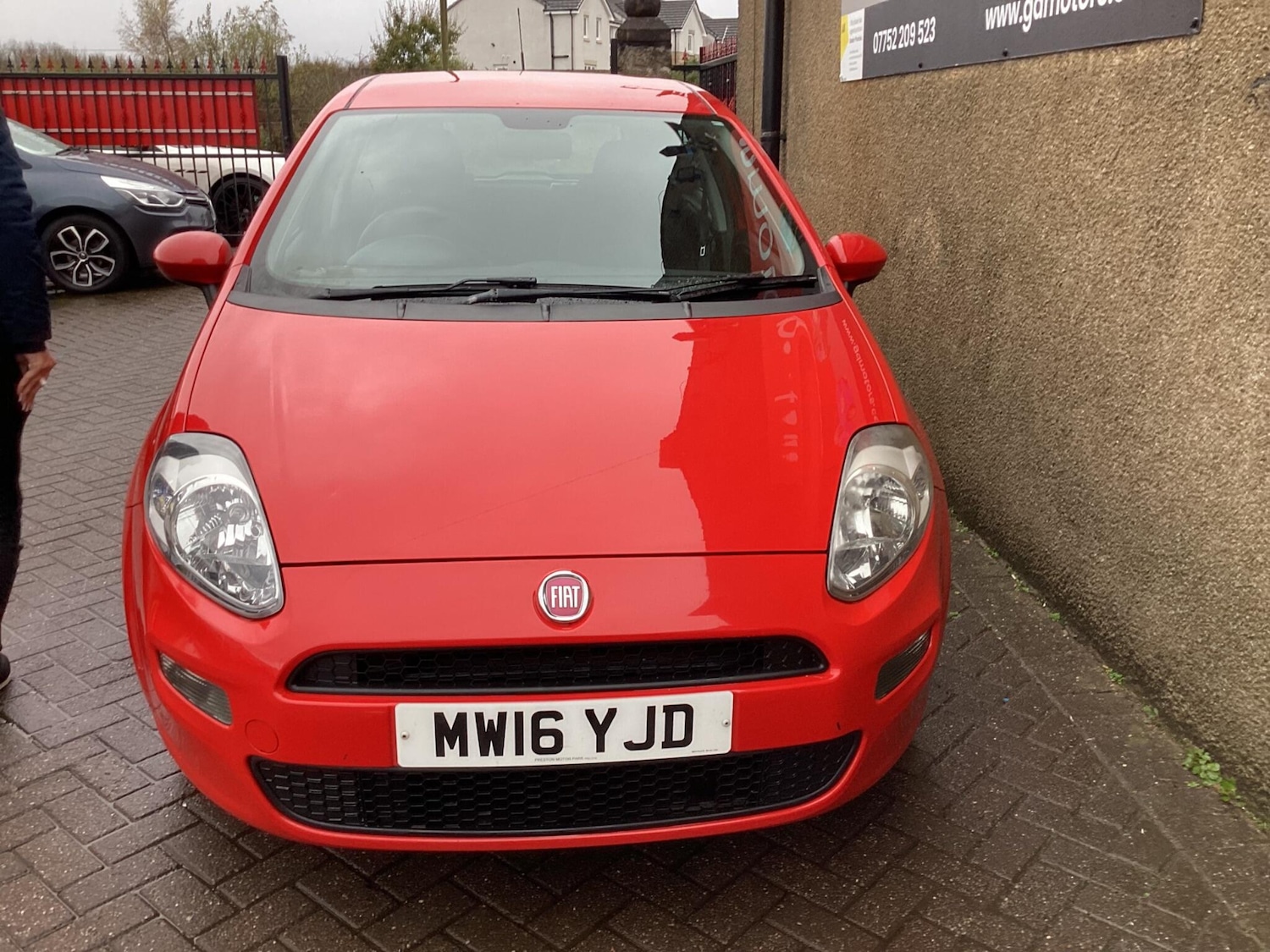 Used Fiat Punto 2016 for sale - 76432763: Photo 10