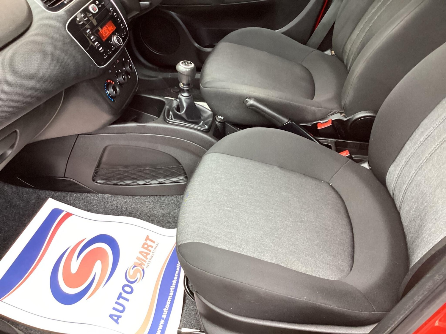 Used Fiat Punto 2016 for sale - 76432763: Photo 17