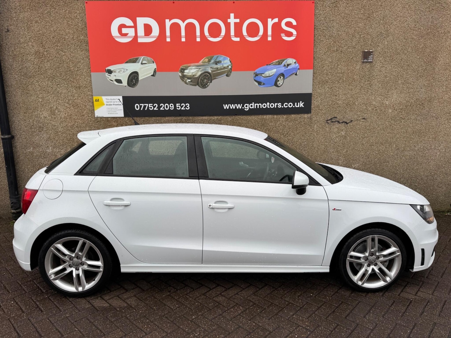 Used Audi A1 for sale - 77695629: Photo 2