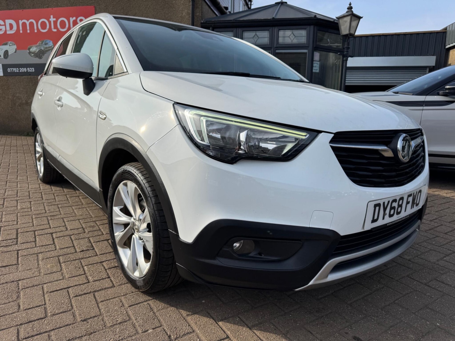 Used Vauxhall Crossland X 2018 for sale - 77982340: Photo 9
