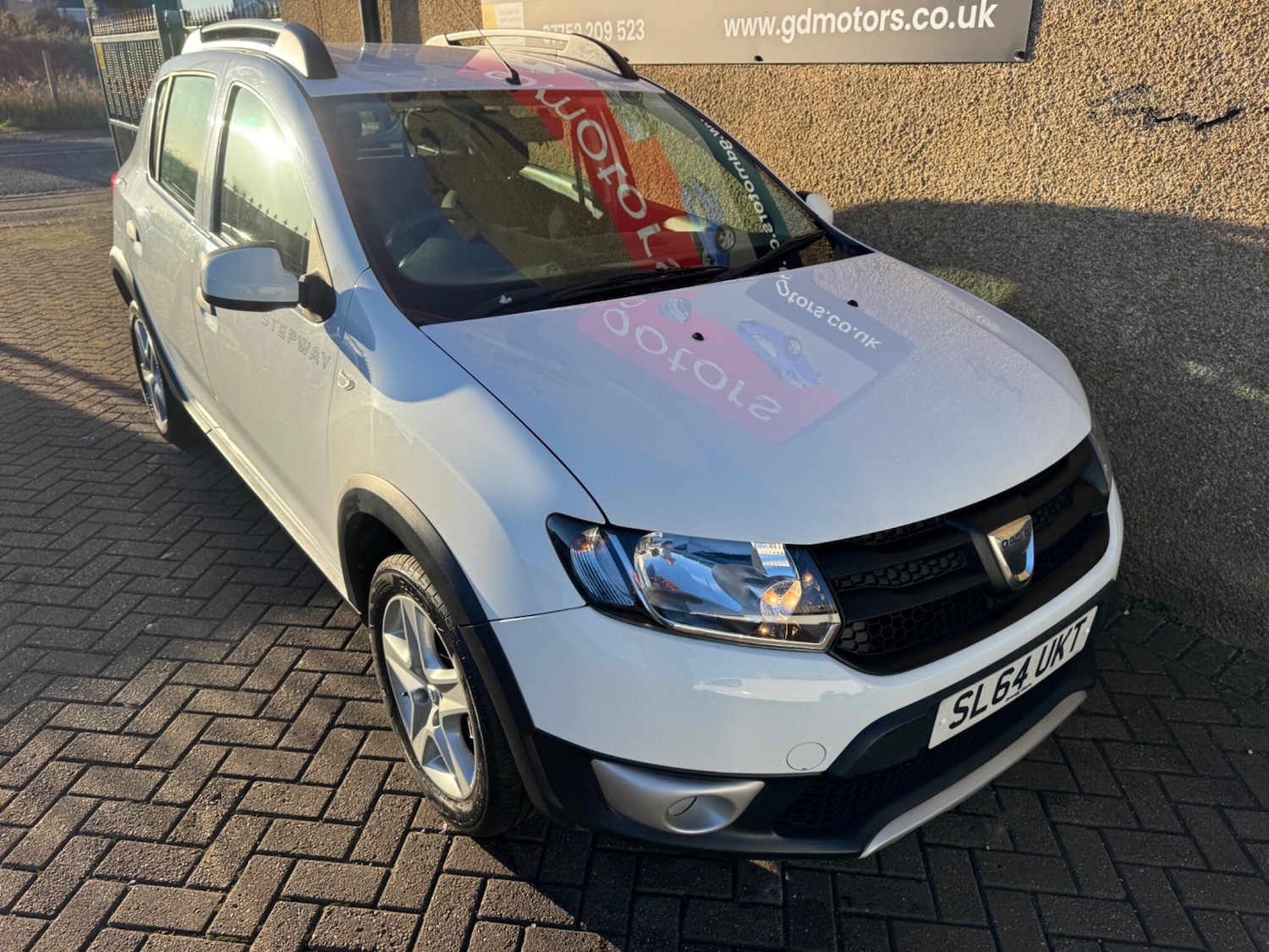 Used Dacia Sandero Stepway 2014 for sale - 76607538: Photo 11