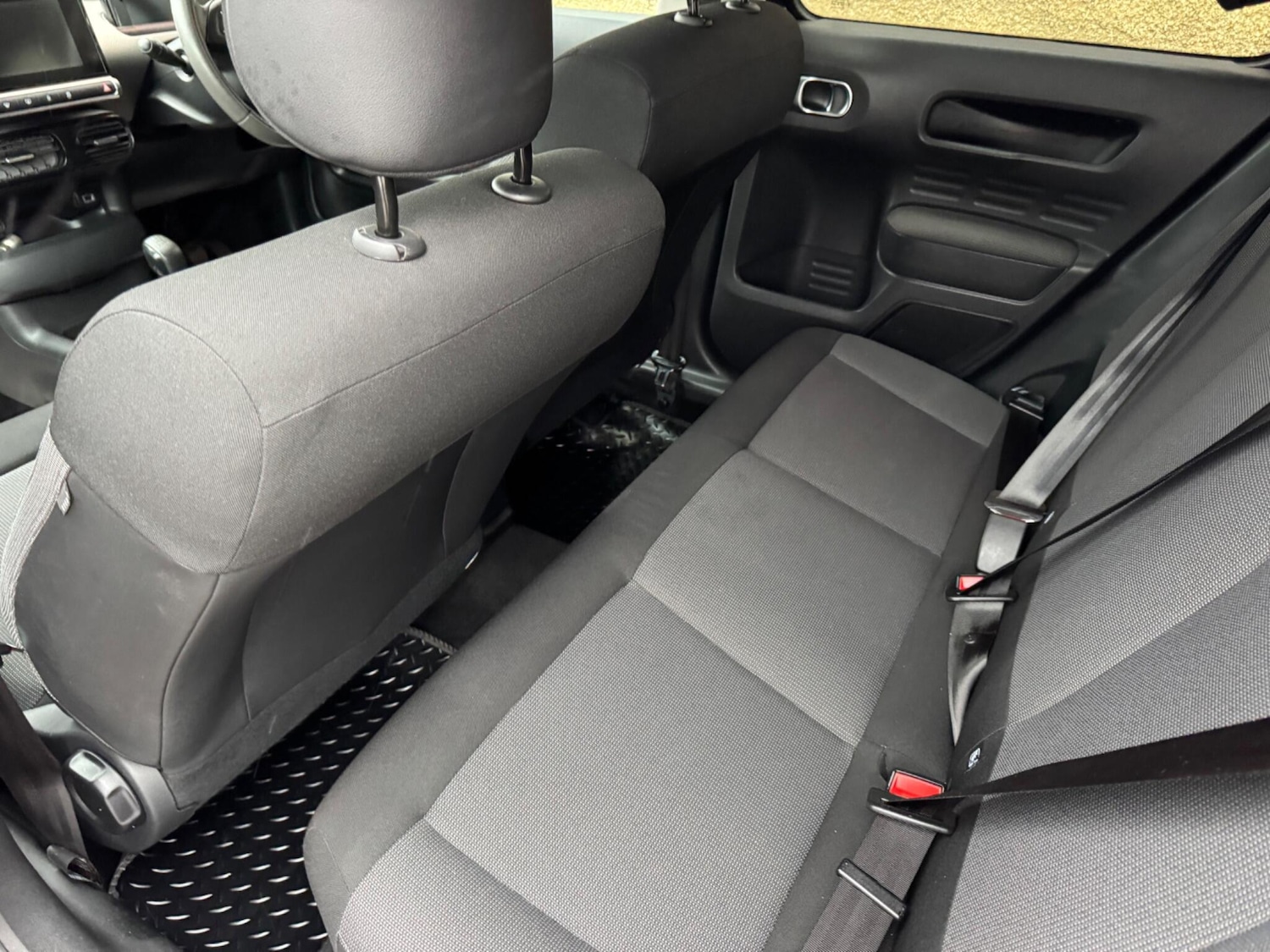 Used Citroen C4 Cactus 2015 for sale - 76992217: Photo 16