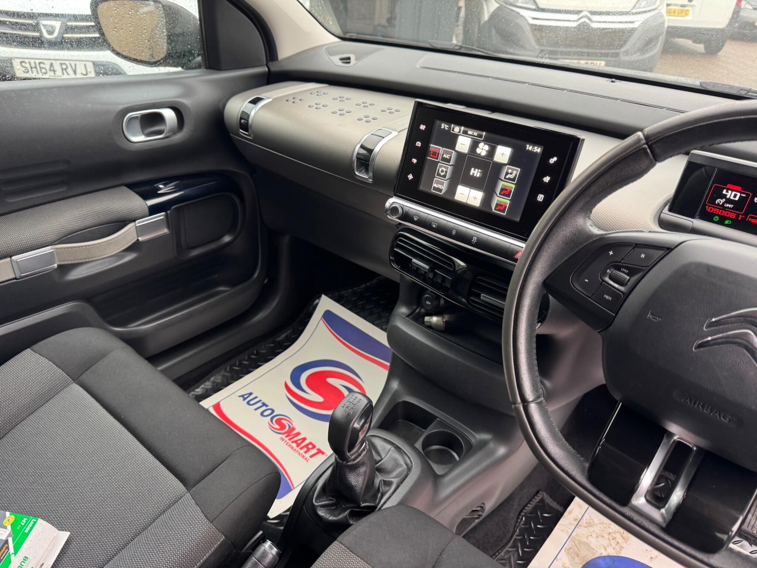 Used Citroen C4 Cactus 2015 for sale - 76992217: Photo 24