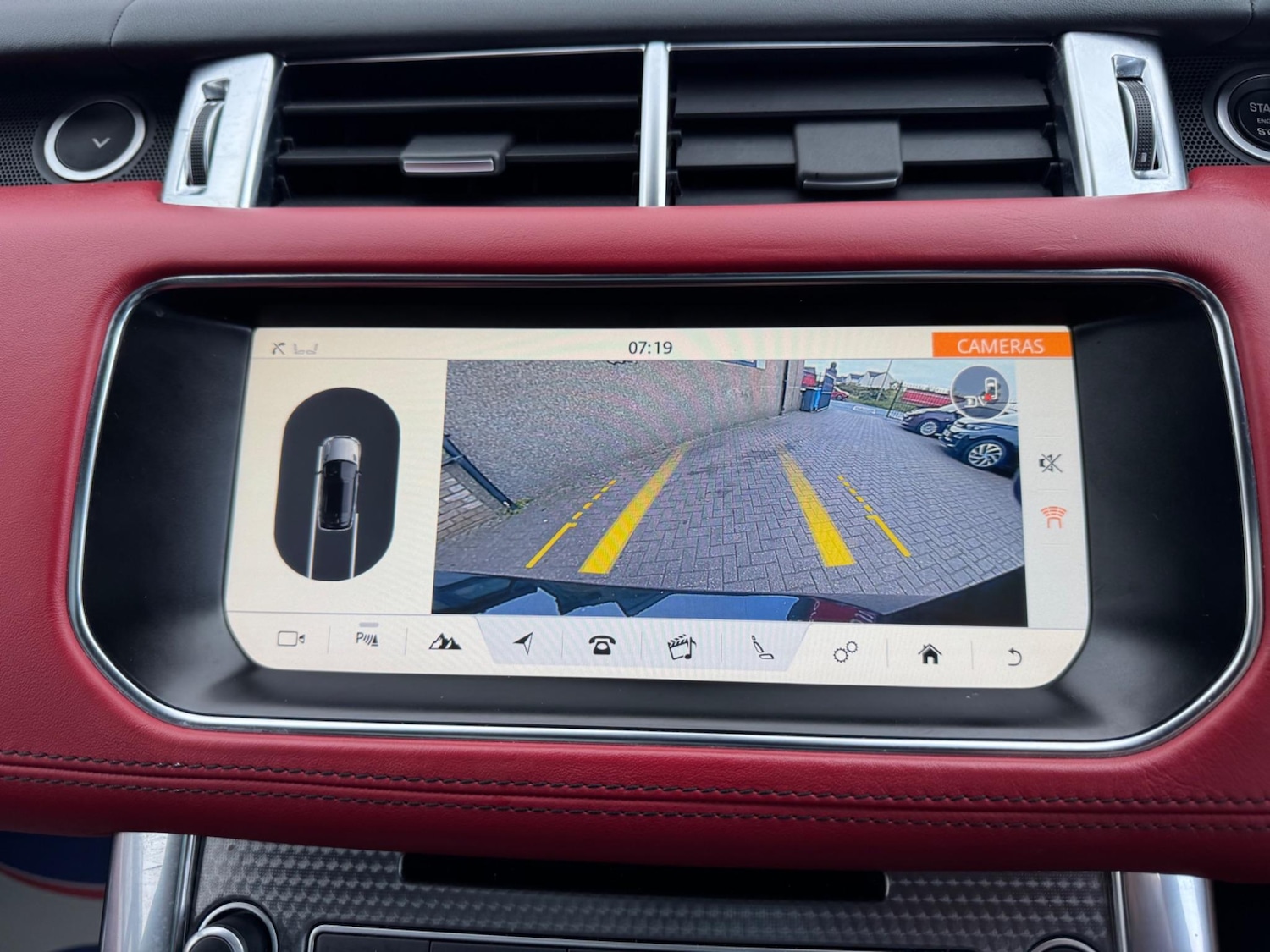 Used Land Rover Range Rover Sport 2018 for sale - 77633344: Photo 29