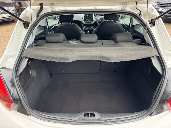 Used Audi Q5 2010 for sale - 76306390: Photo 16