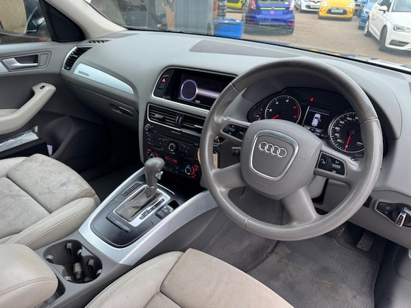 Used Audi Q5 2010 for sale - 76306390: Photo 19