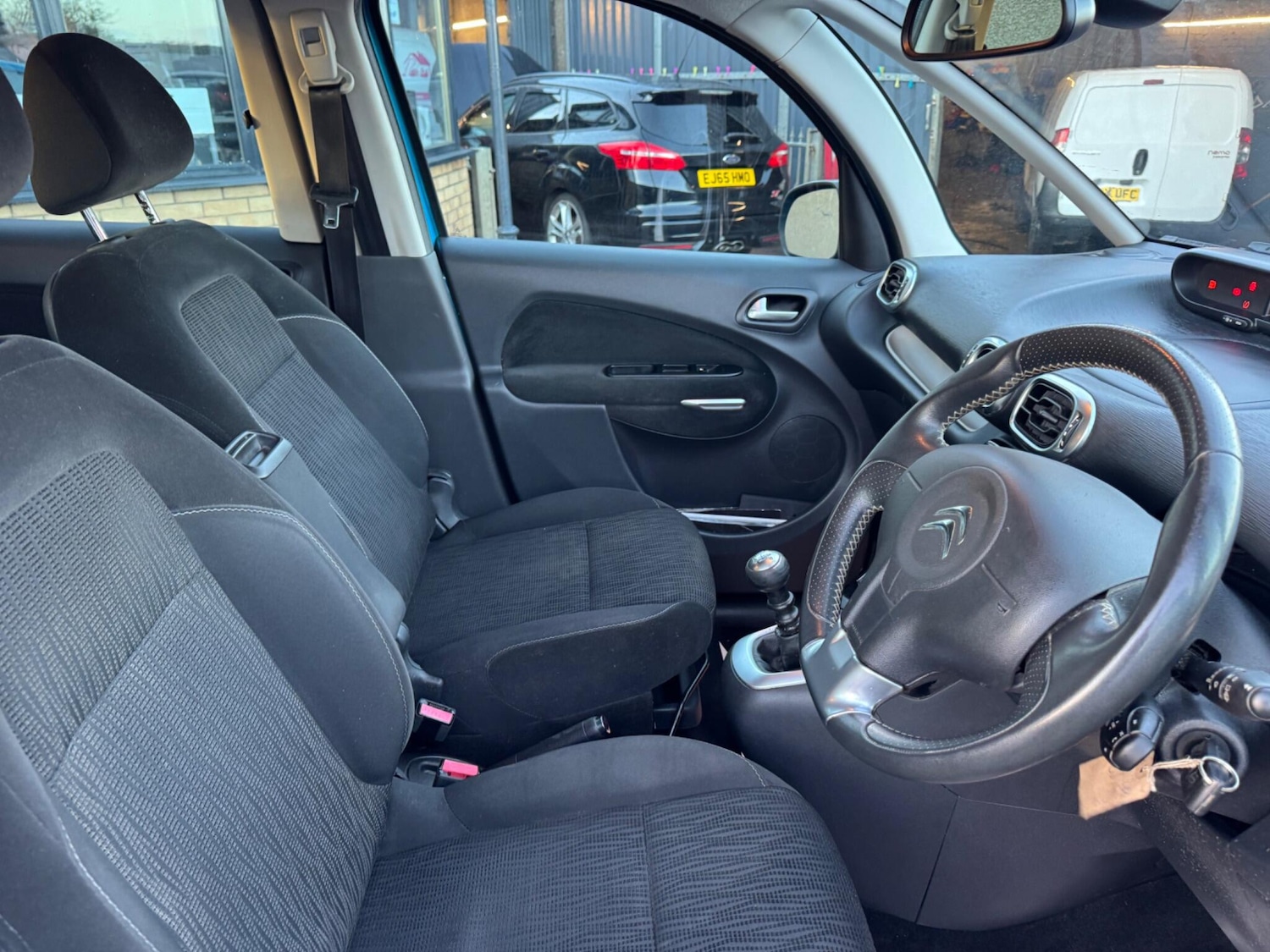 Used Citroen C3 Picasso 2014 for sale - 76398292: Photo 16