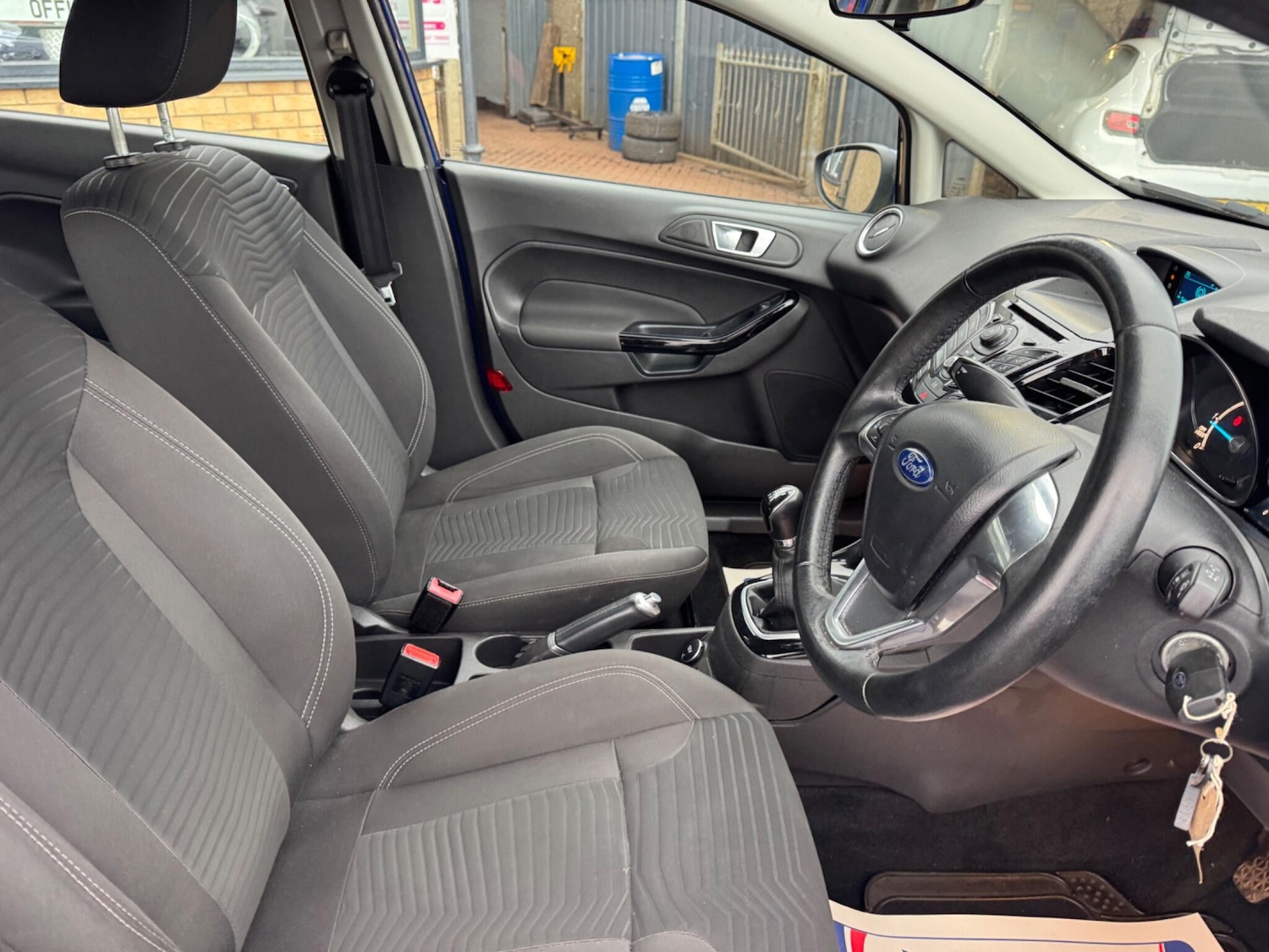 Used Ford Fiesta 2014 for sale - 76658829: Photo 23