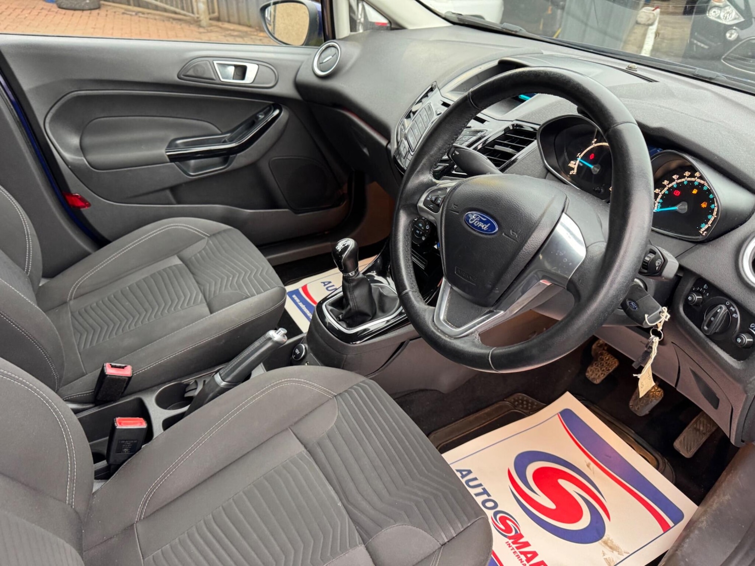 Used Ford Fiesta 2014 for sale - 76658829: Photo 24