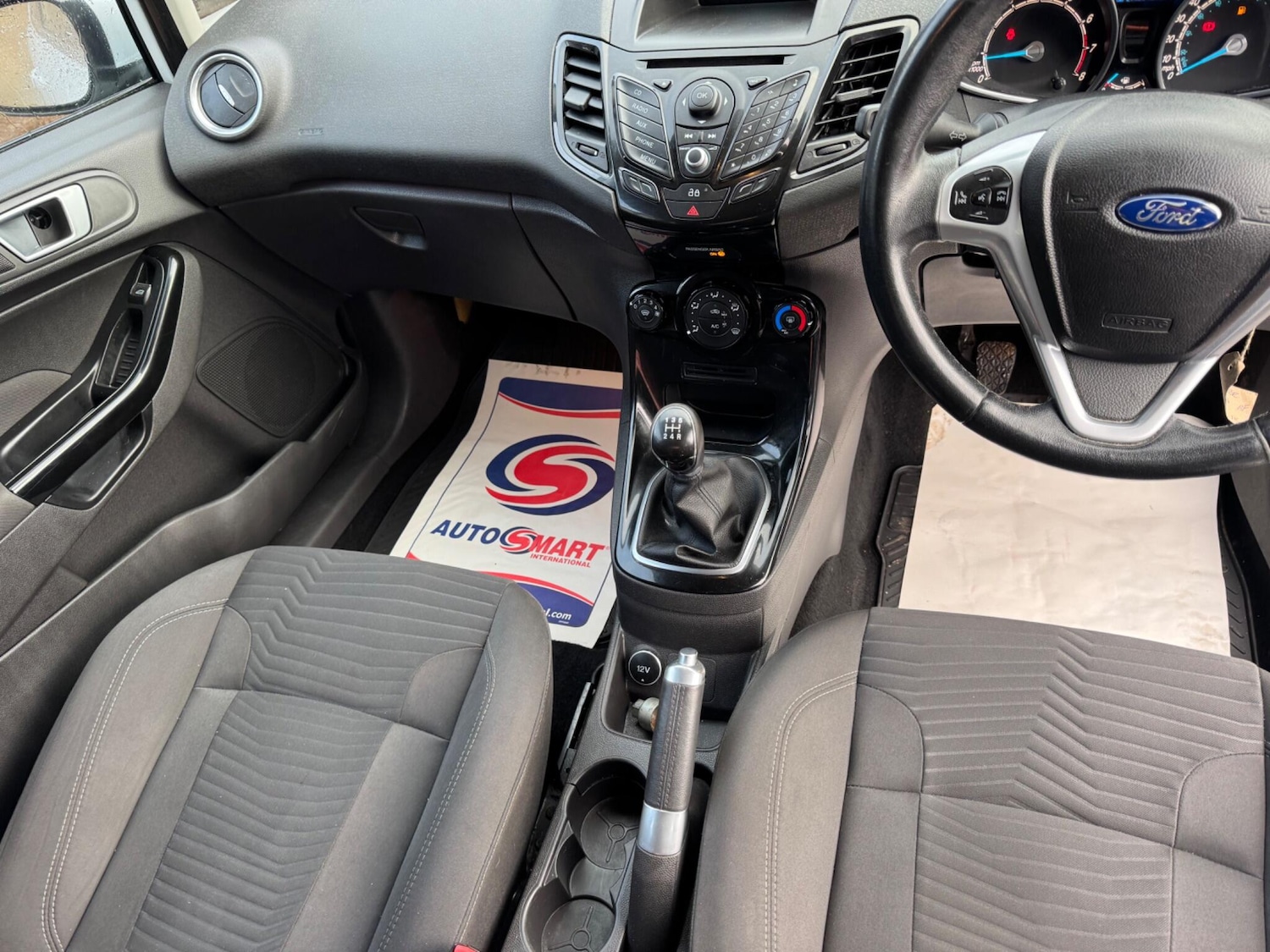 Used Ford Fiesta 2013 for sale - 77229917: Photo 21