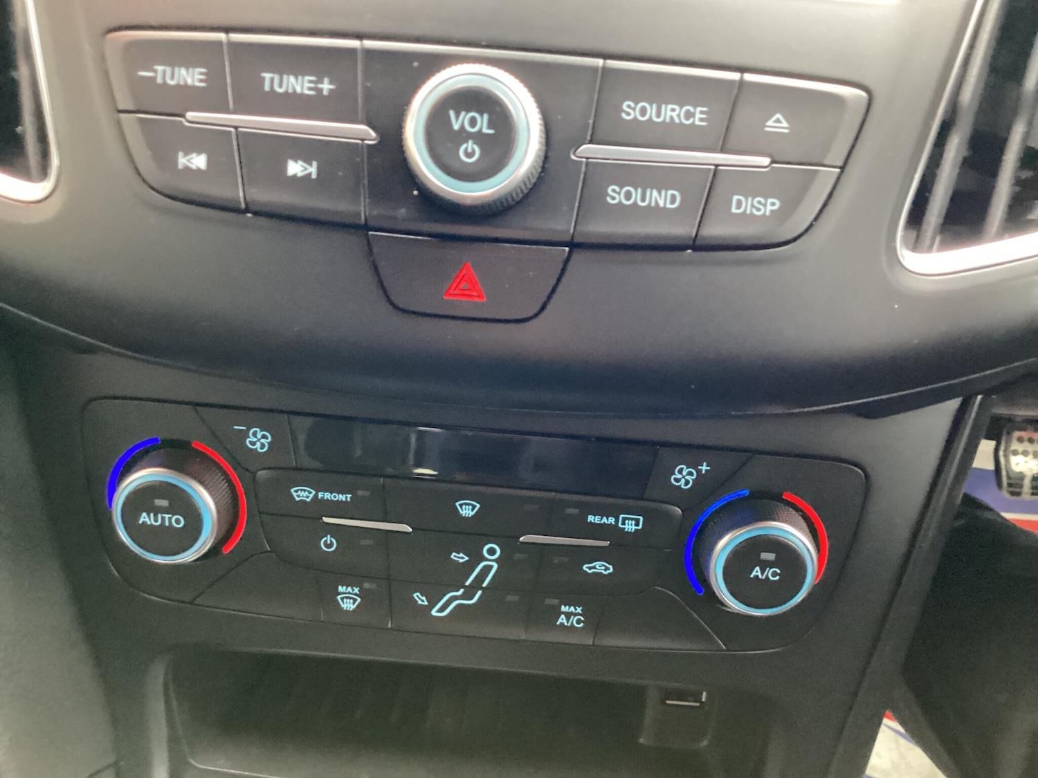 Used Ford Focus 2015 for sale - 76422818: Photo 23