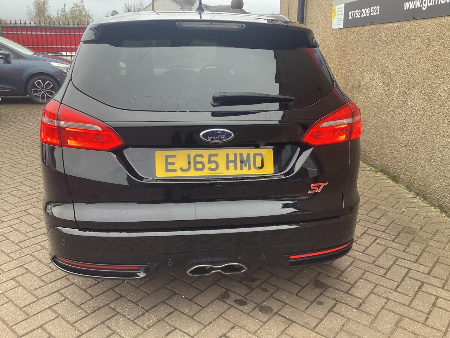 Used Ford Focus 2015 for sale - 76422818: Photo 5