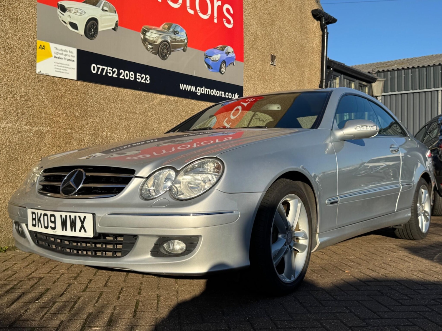 Used Mercedes-Benz CLK 2009 for sale - 76993741: Photo 18