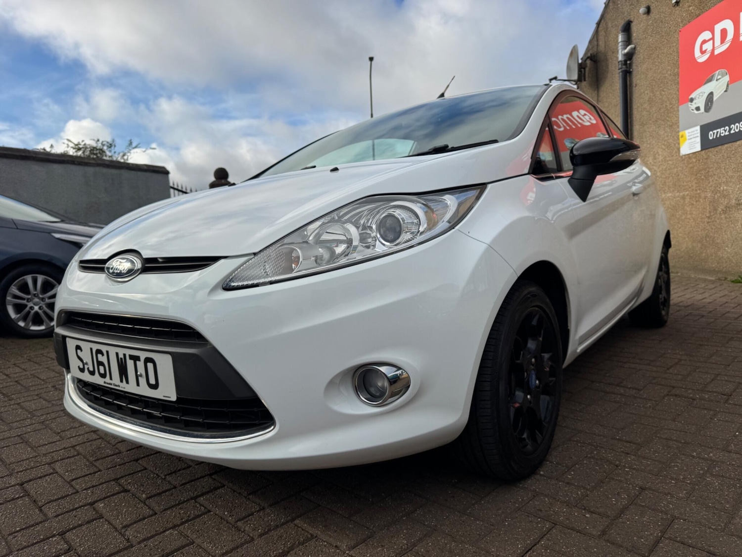 Used Ford Fiesta 2012 for sale - 76239117: Photo 9