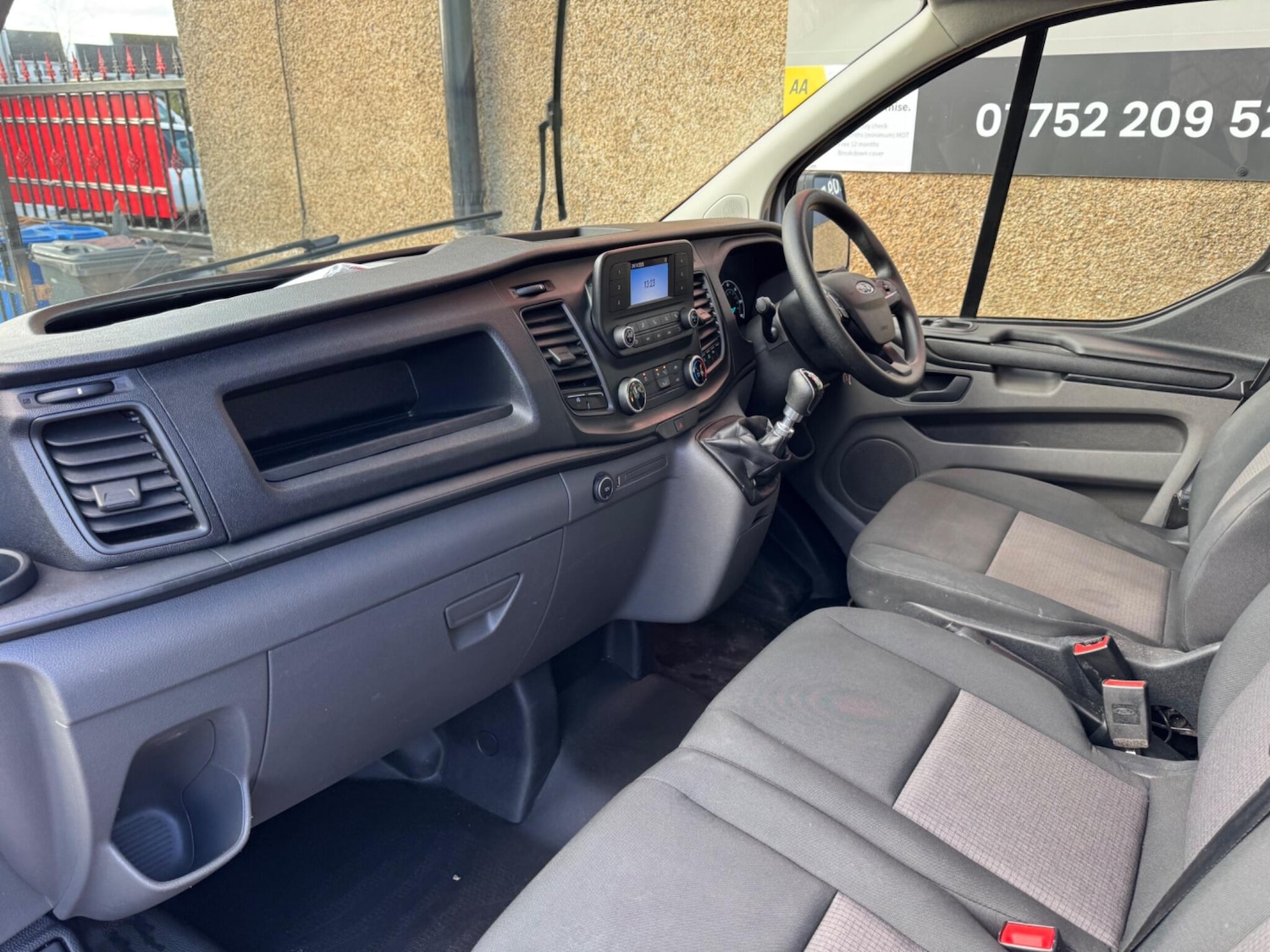 Used Ford Transit Custom 2020 for sale - 76688718: Photo 17