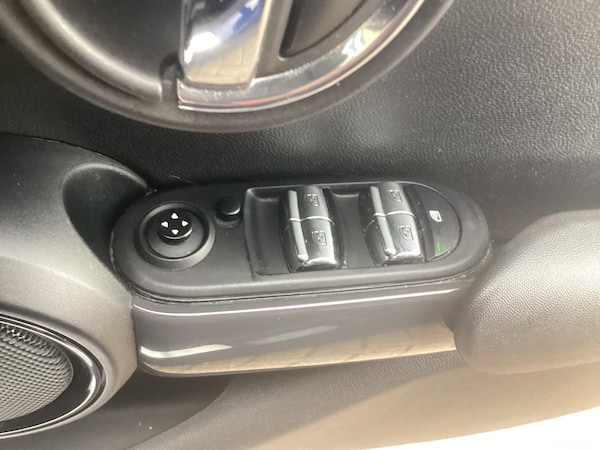 Used MINI Hatch 2016 for sale - 76084978: Photo 17