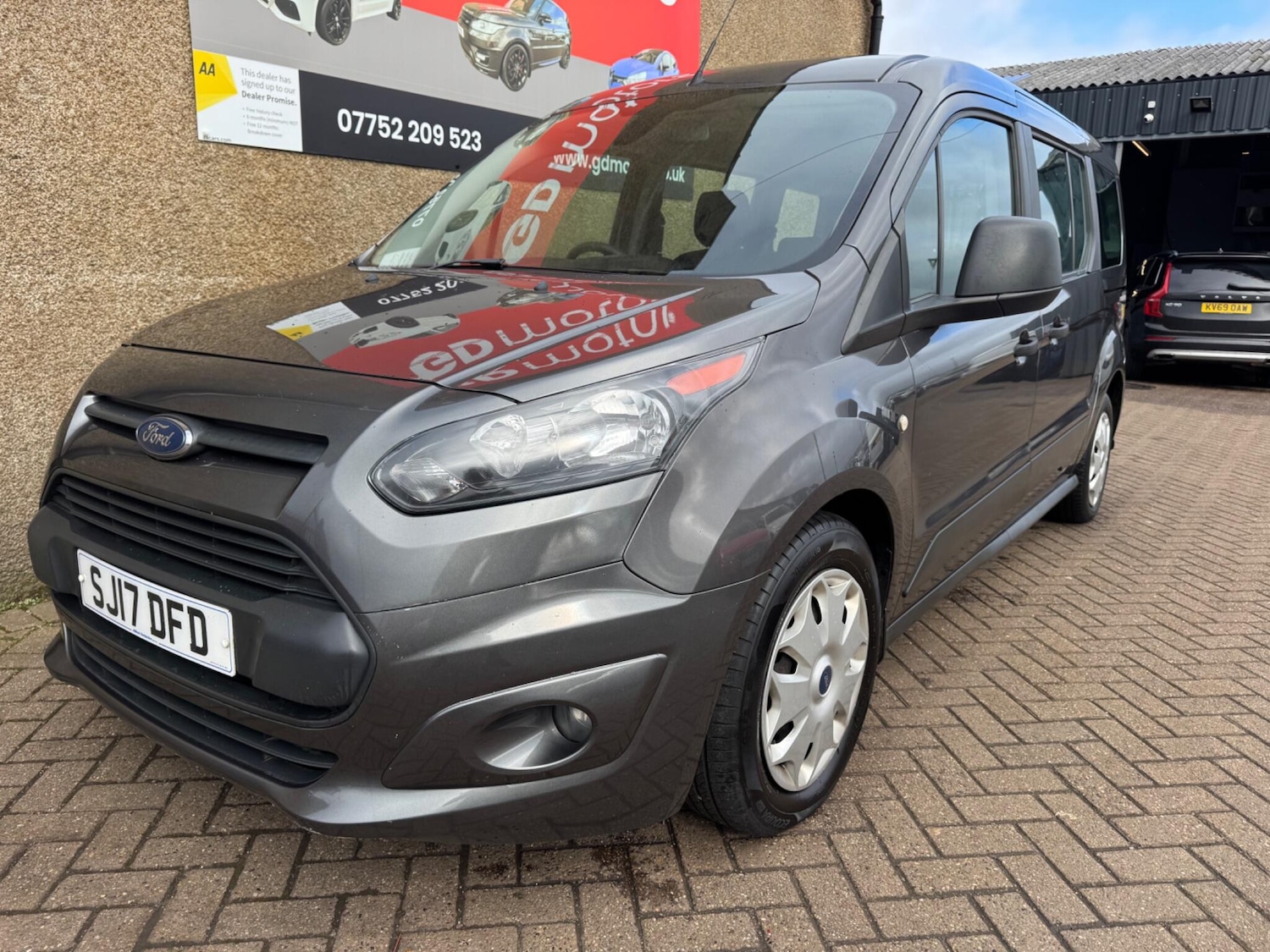 Used Ford Grand Tourneo Connect for sale - 77925629: Photo 12