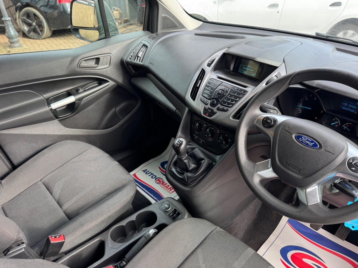 Used Ford Grand Tourneo Connect for sale - 77925629: Photo 19