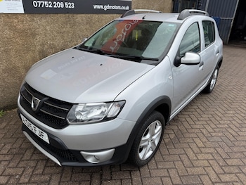 Used Dacia Sandero Stepway 2015 for sale - 78636718: Photo