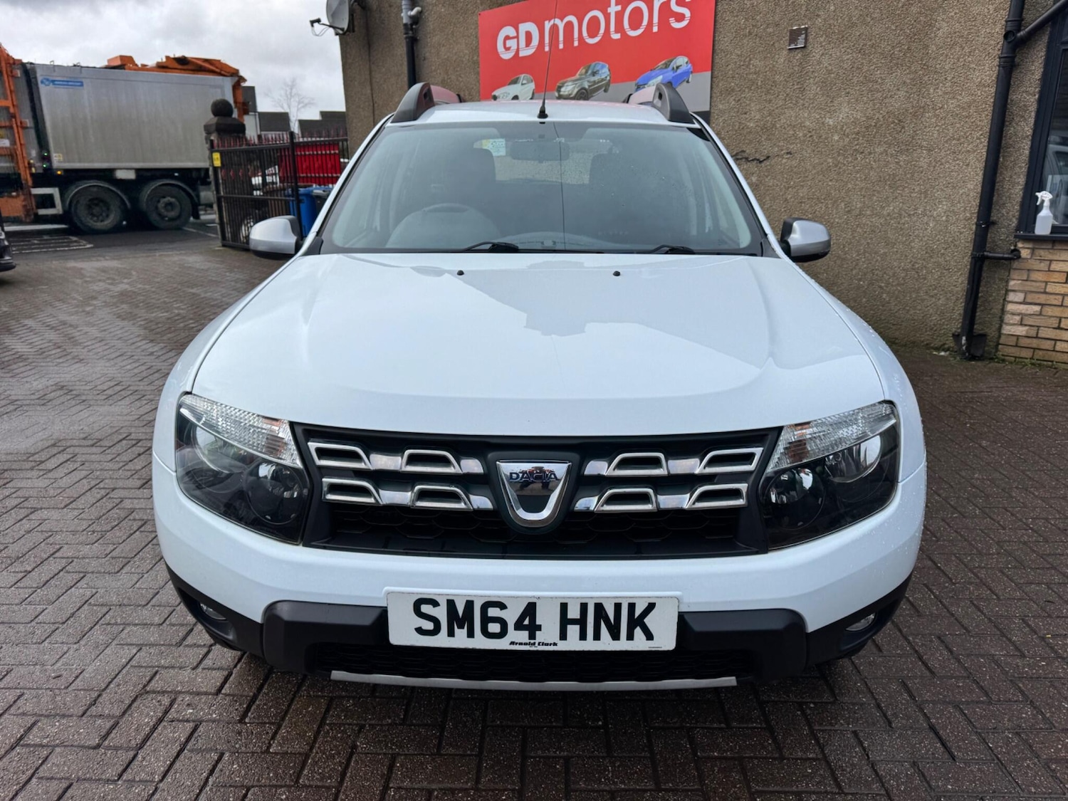 Used Dacia Duster 2015 for sale - 77456264: Photo 3