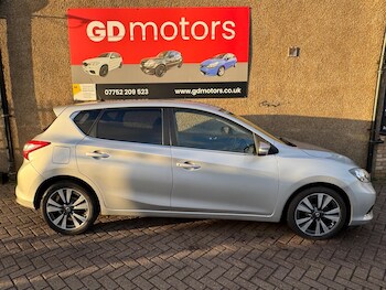 Used Nissan Pulsar 2015 for sale - 77049701: Photo