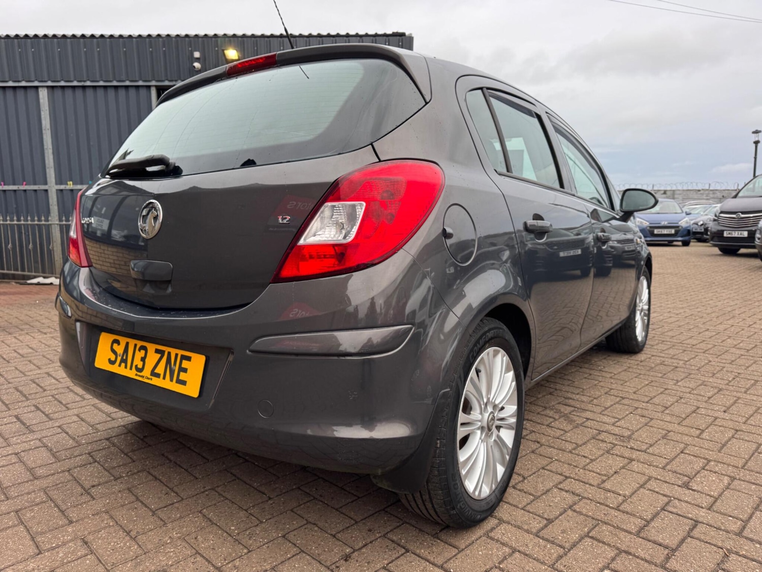Used Vauxhall Corsa 2013 for sale - 76935879: Photo 5