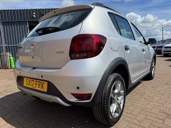 Used Dacia Sandero Stepway 2017 for sale - 78822804: Photo