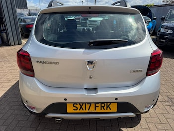 Used Dacia Sandero Stepway 2017 for sale - 78822804: Photo