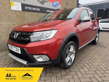 Used Dacia Sandero Stepway 2017 for sale - 76995615: Photo