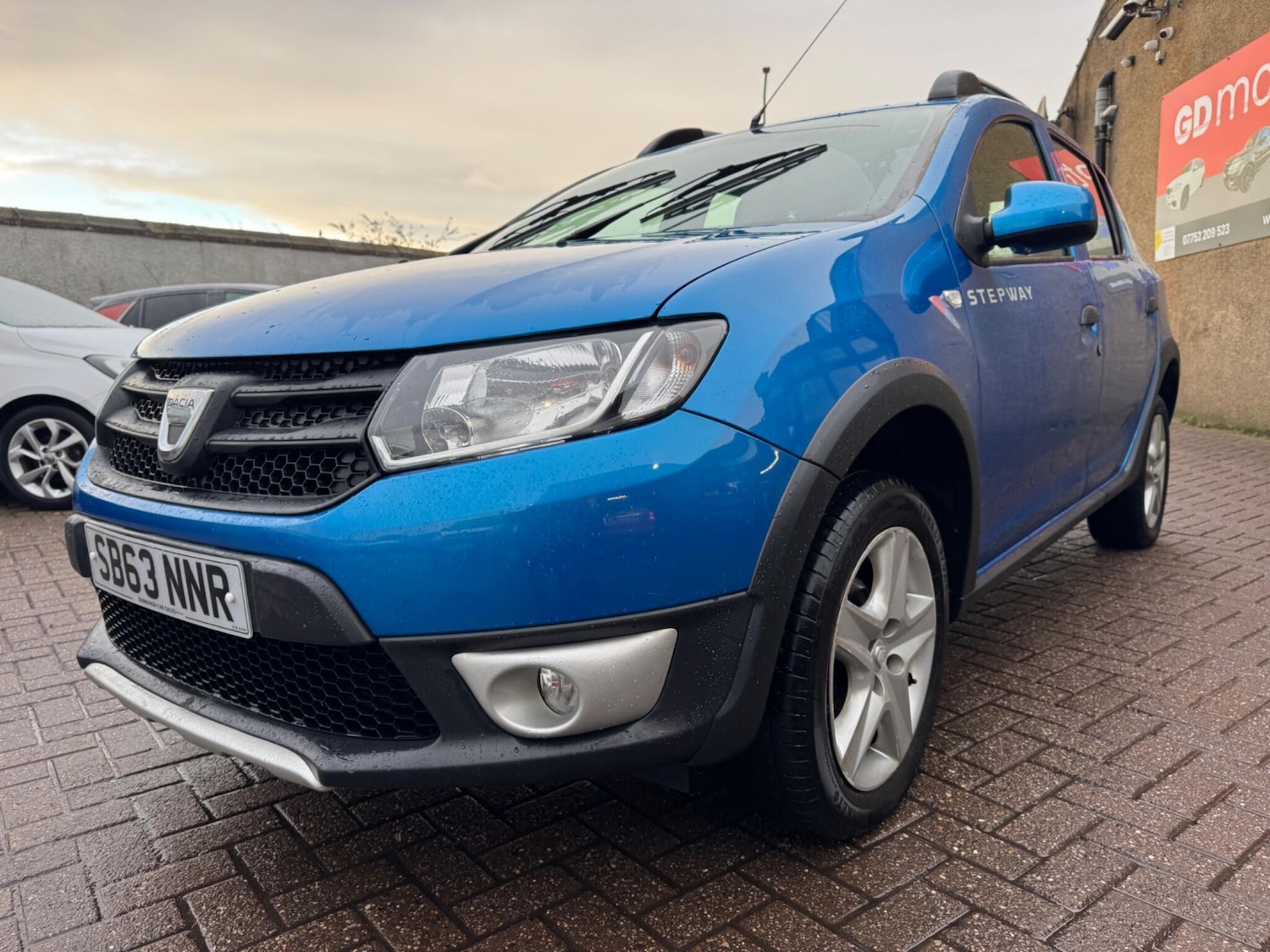 Used Dacia Sandero Stepway 2014 for sale - 77230237: Photo 9