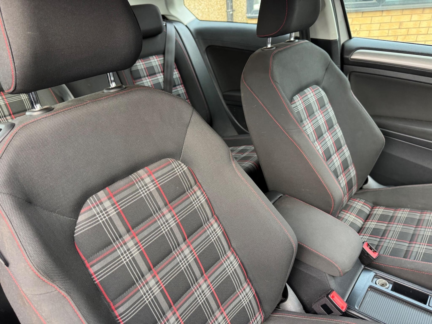 Used Volkswagen Golf 2015 for sale - 77066704: Photo 18