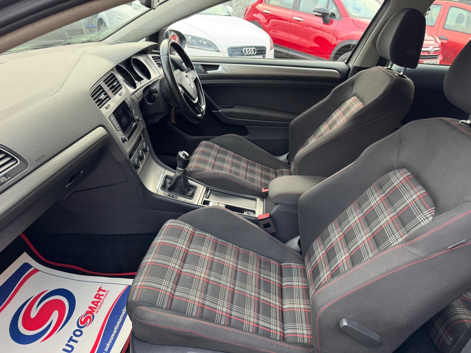 Used Volkswagen Golf 2015 for sale - 77066704: Photo 20