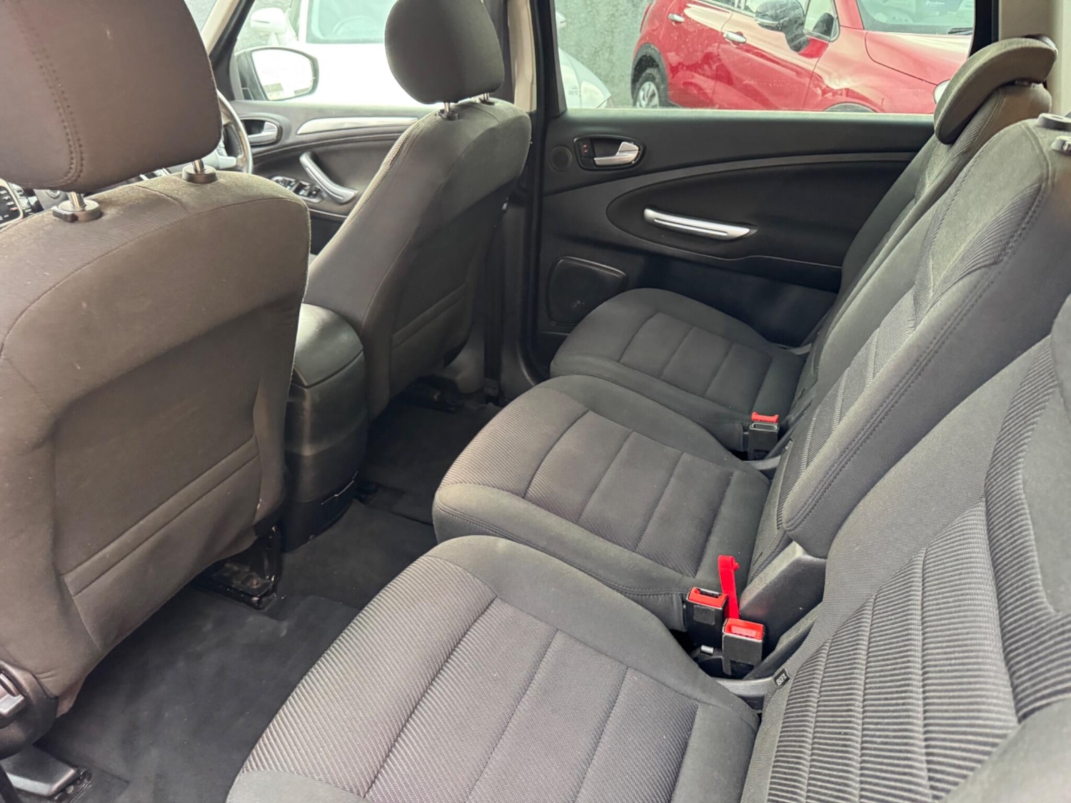 Used Ford S-Max 2013 for sale - 76912976: Photo 16