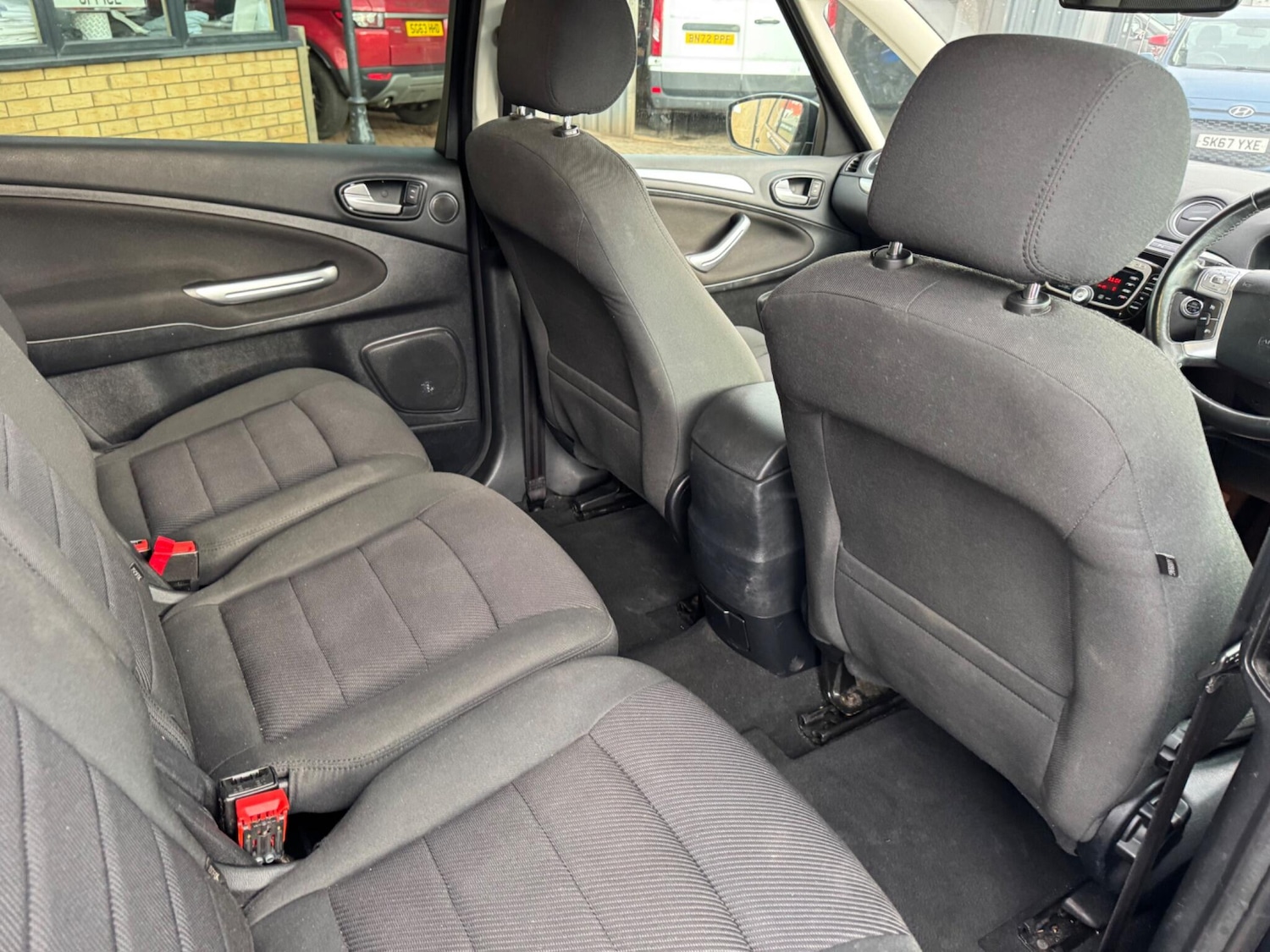 Used Ford S-Max 2013 for sale - 76912976: Photo 17